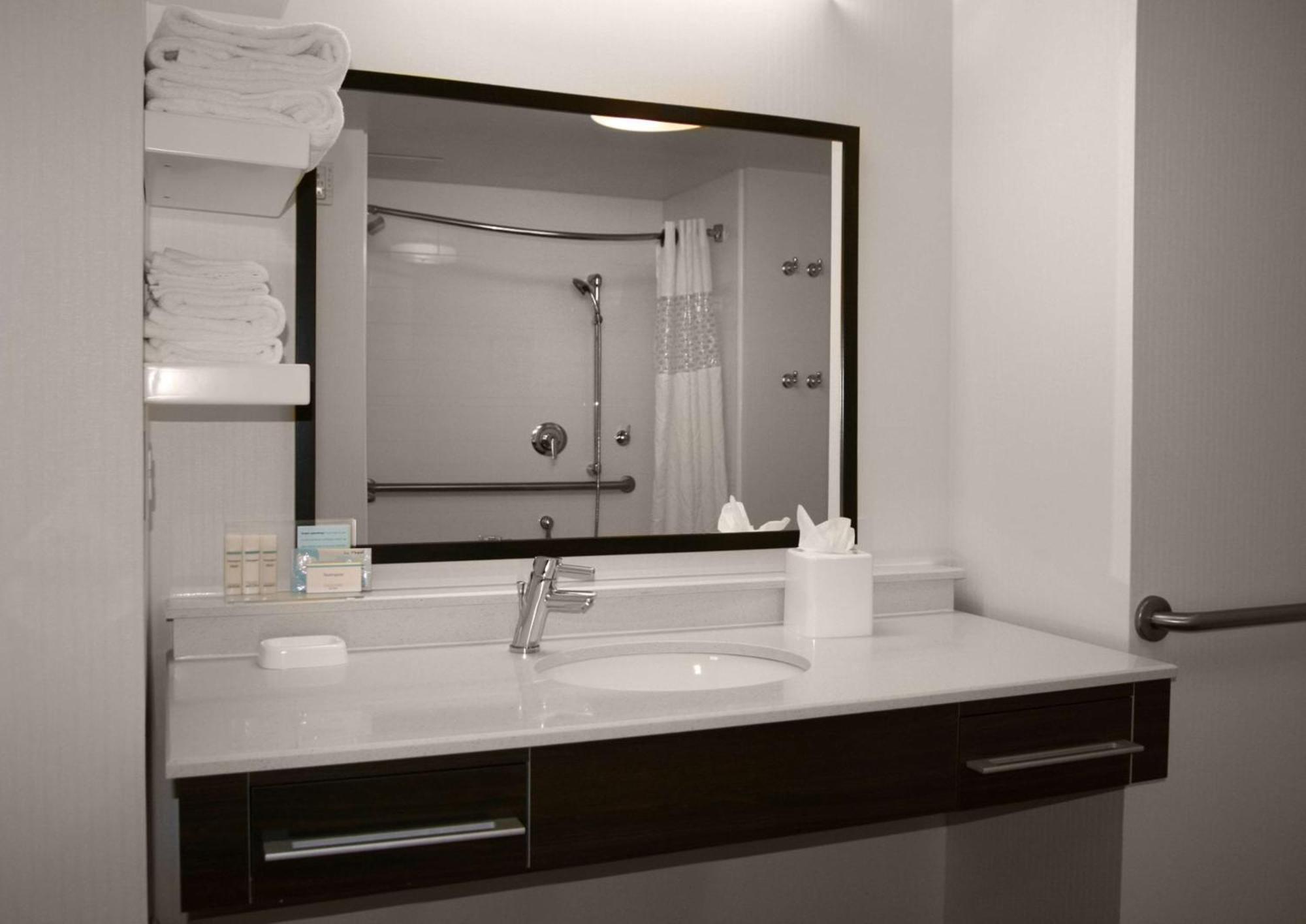 Hampton Inn & Suites Charlotte/Pineville Bagian luar foto