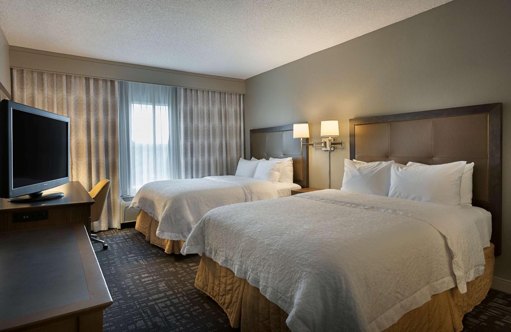 Hampton Inn & Suites Charlotte/Pineville Bagian luar foto
