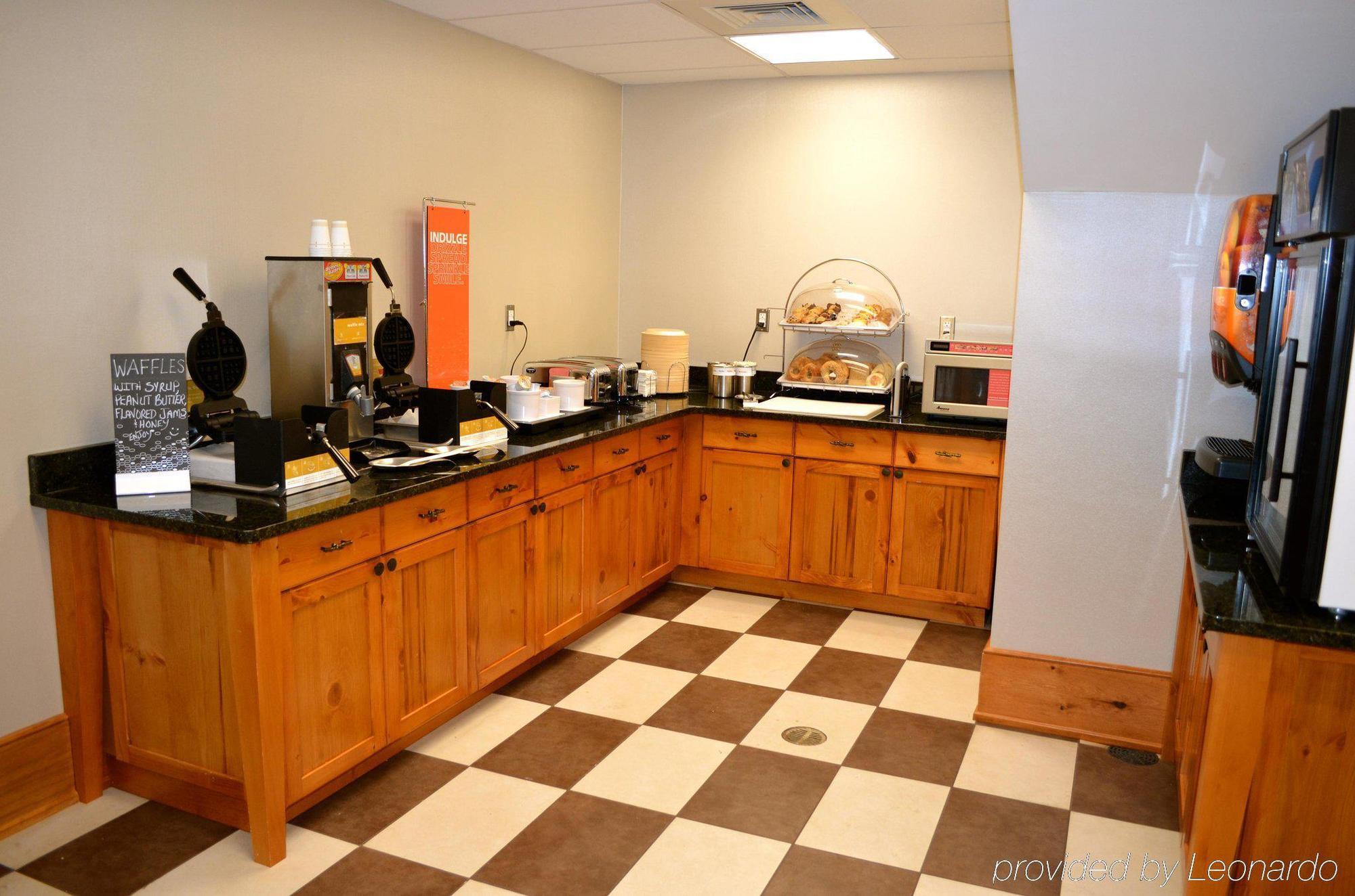 Hampton Inn & Suites Charlotte/Pineville Bagian luar foto
