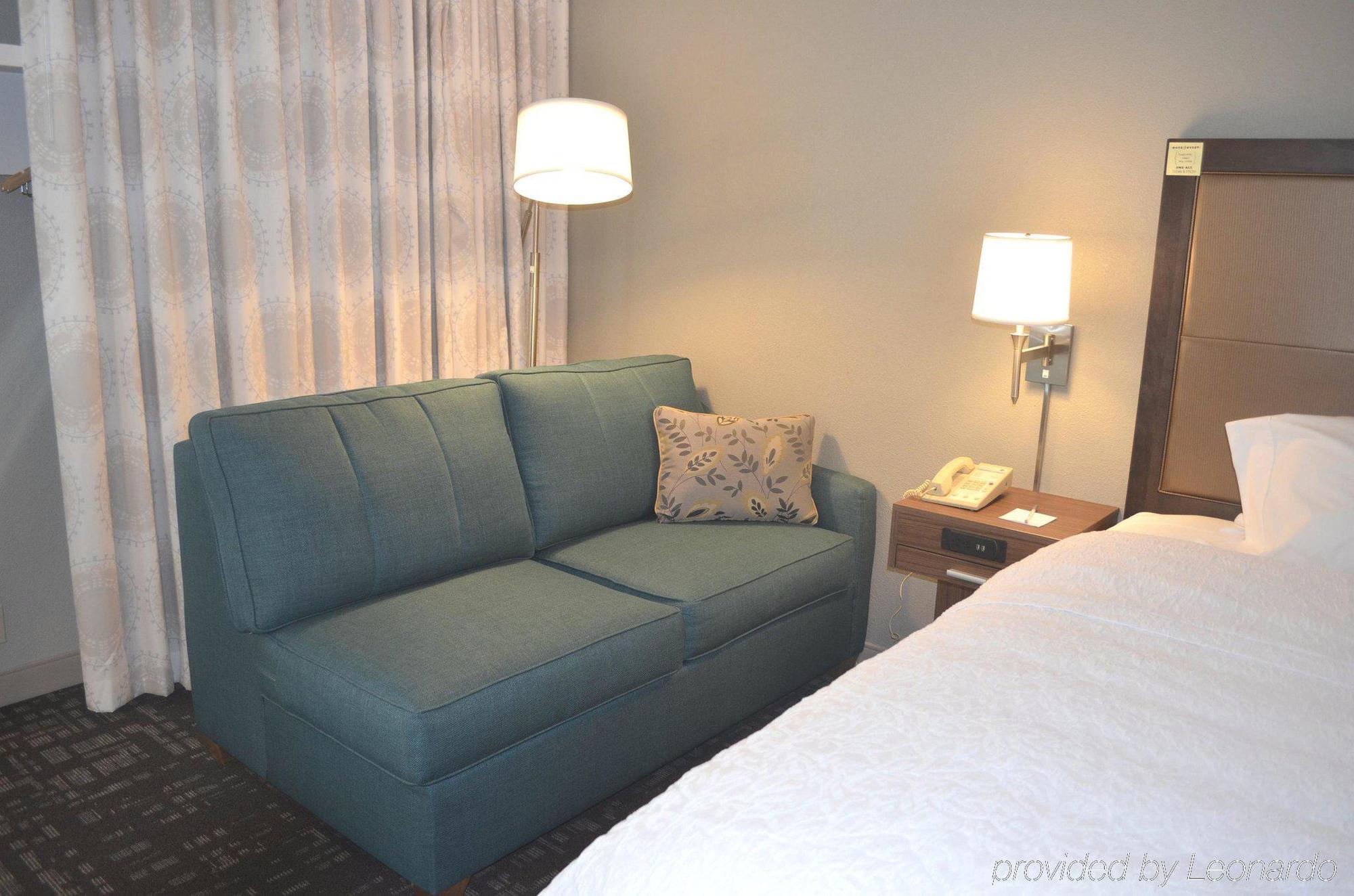 Hampton Inn & Suites Charlotte/Pineville Bagian luar foto