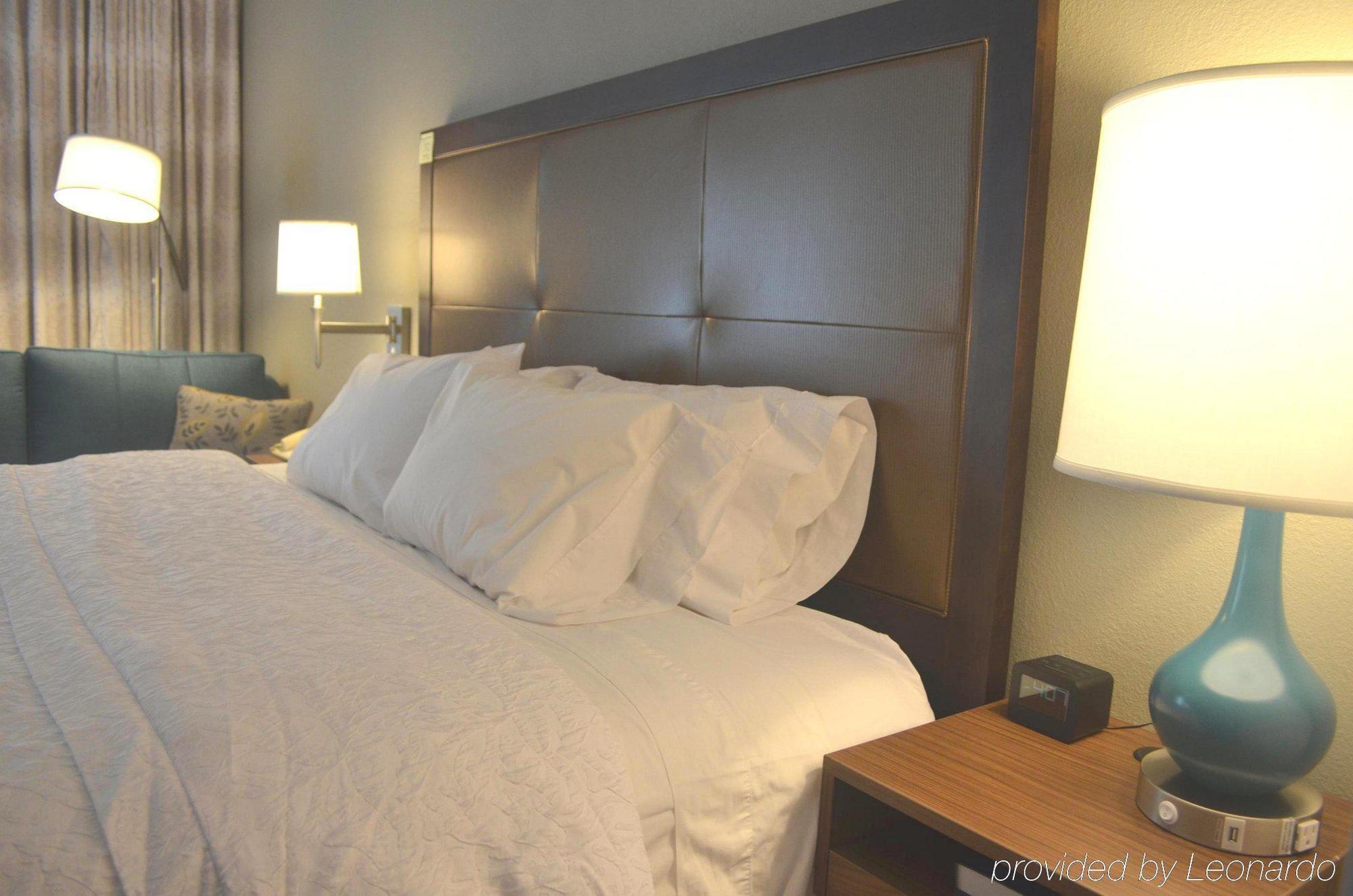 Hampton Inn & Suites Charlotte/Pineville Bagian luar foto